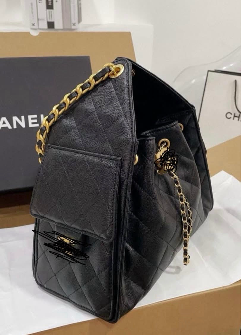 Savvy Black