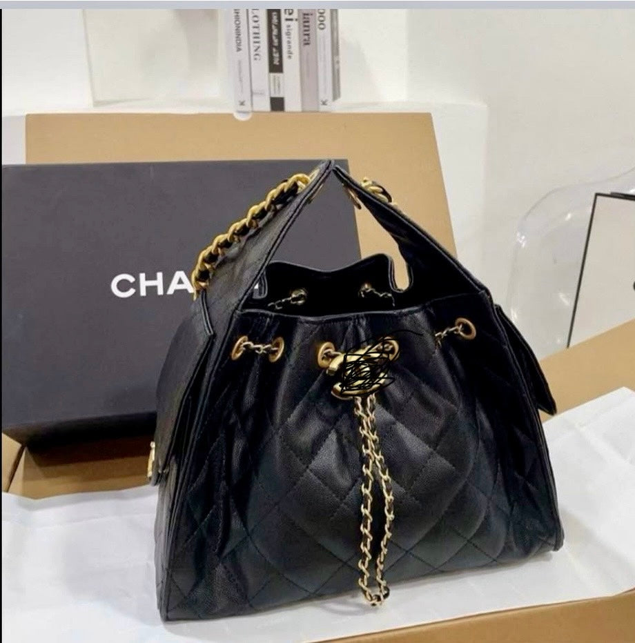 Savvy Black
