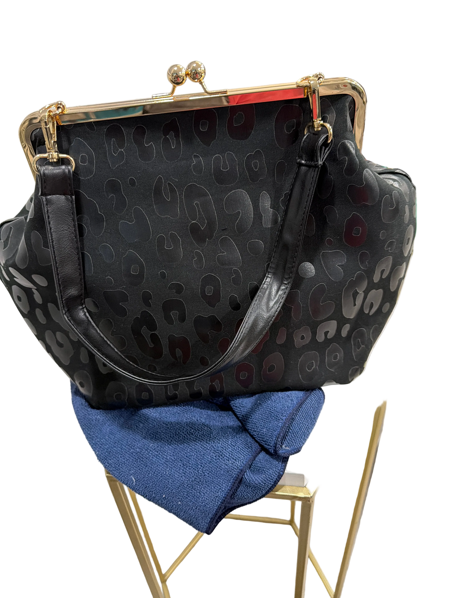 BLACK LUXE KISS Lock