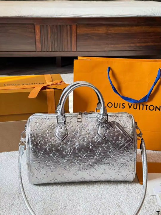 Silver Speedie 30 (pre-order)