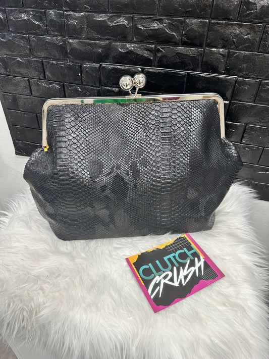 Black Mamba Kiss Lock