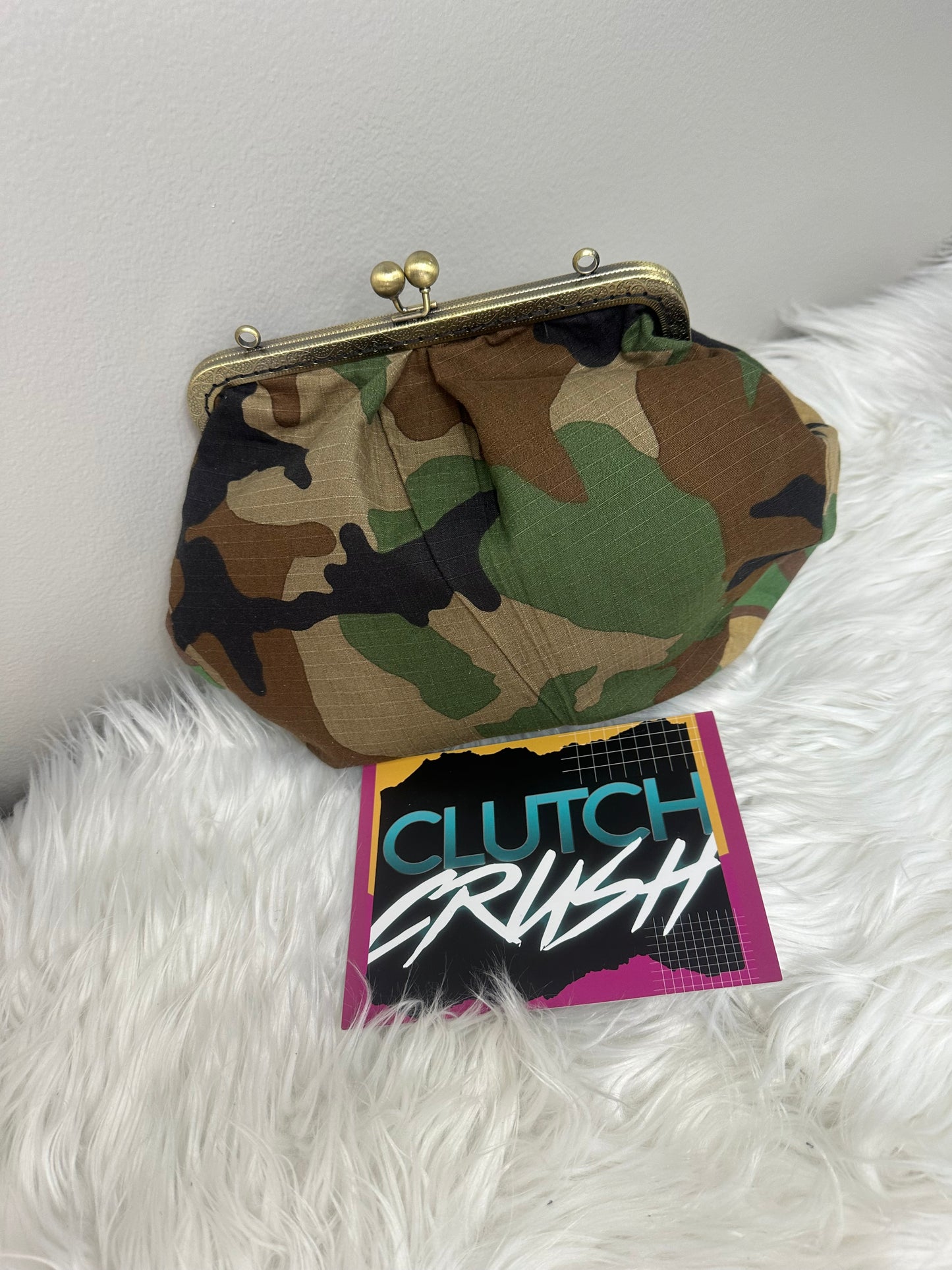 The Pouf Clutch