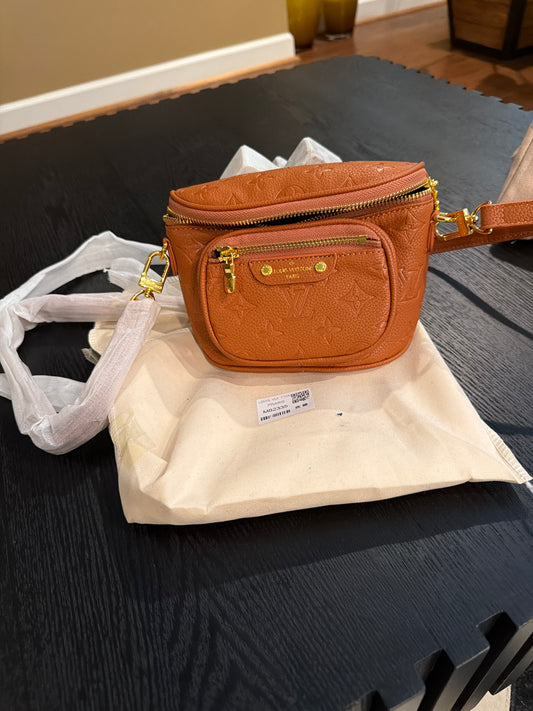 Sample Bag5 (crossbody)