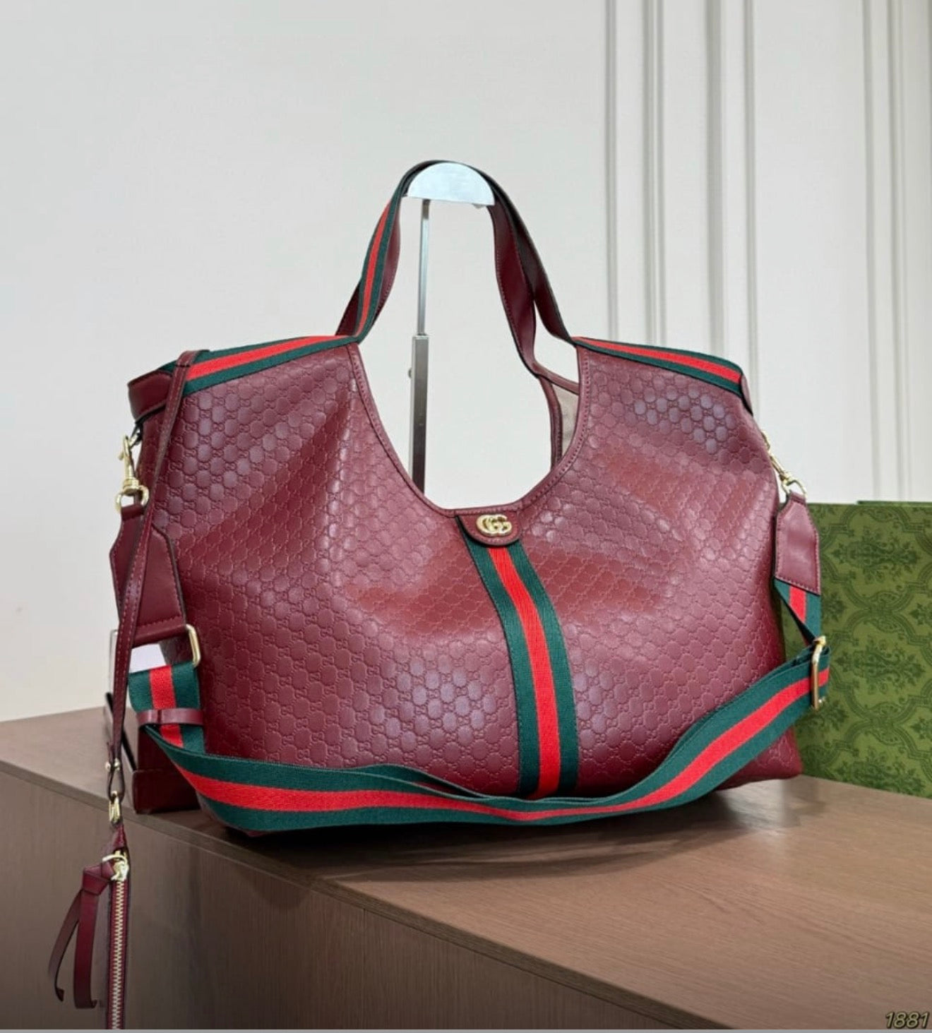 Gee Tote