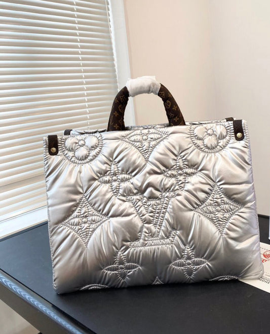 Luv Puff Tote