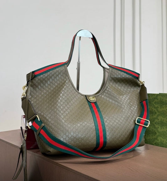 Gee Tote