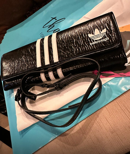 Ciago Clutch