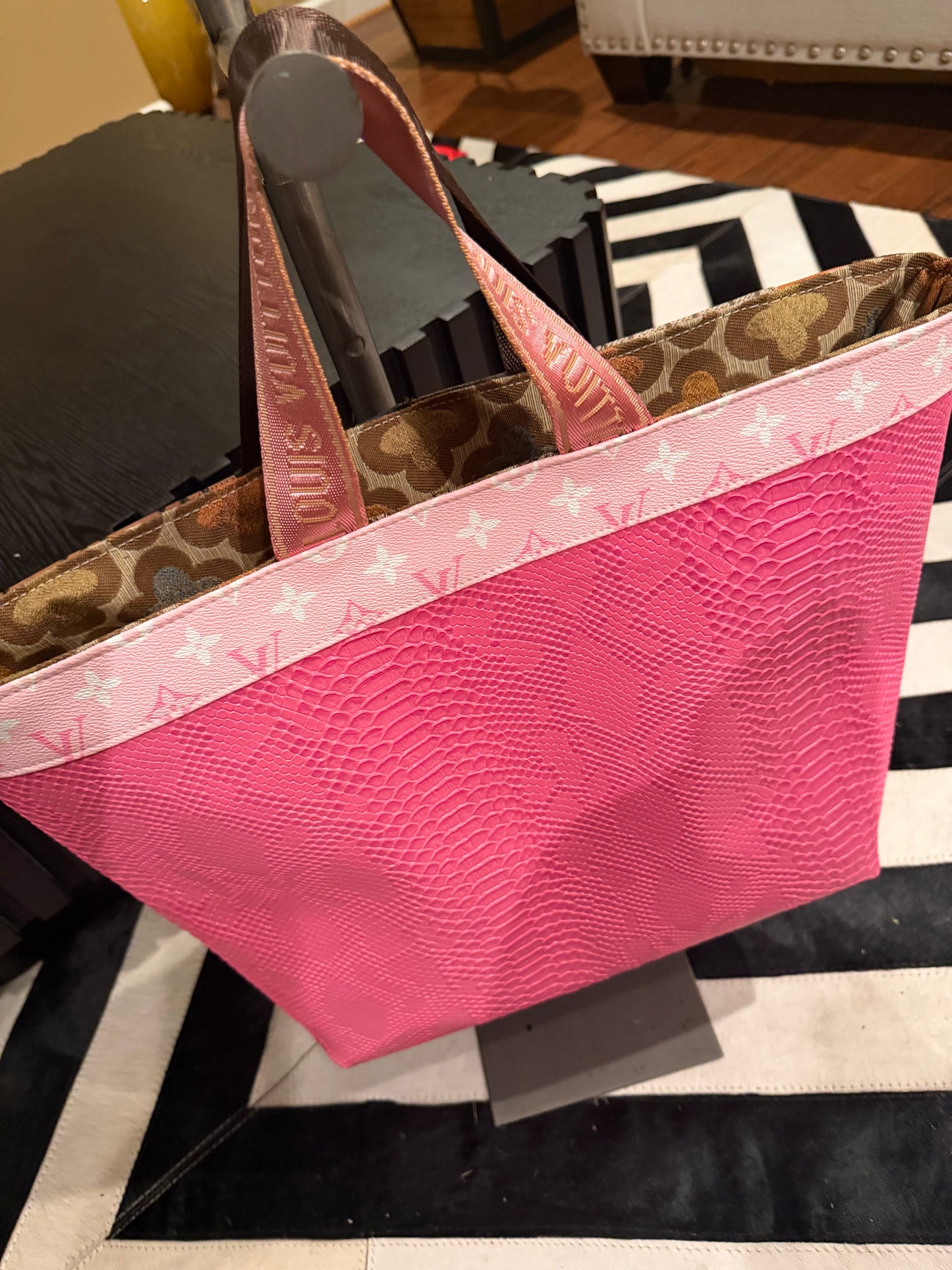 The Executive Tote